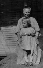 Anna (Sleveki) Mazika and her grand-daughter Lillian Kavirt Trello, Elaine Kuhn's great-grandmother and aunt