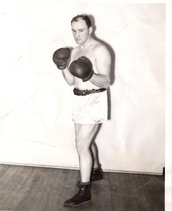Johnny Tonila, amateur boxer
