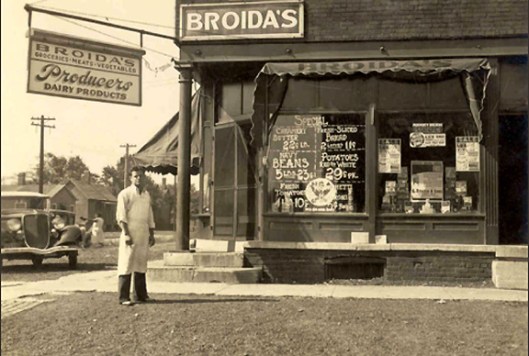 Herman 'Bud' Broida, c. 1933, 1934 401 North 14th copy