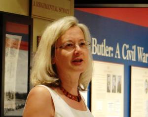 sbaksys-09-15-ileshouse